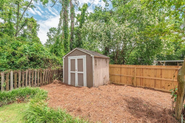 345 Old Salem Way, Martinez, GA 30907 - view of shed with a fenced backyard