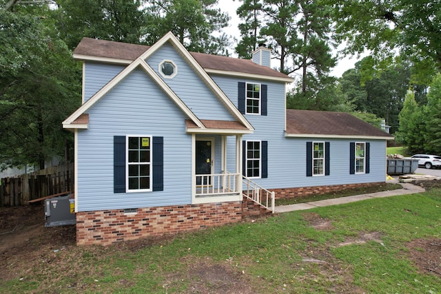 view of front of house with a front yard