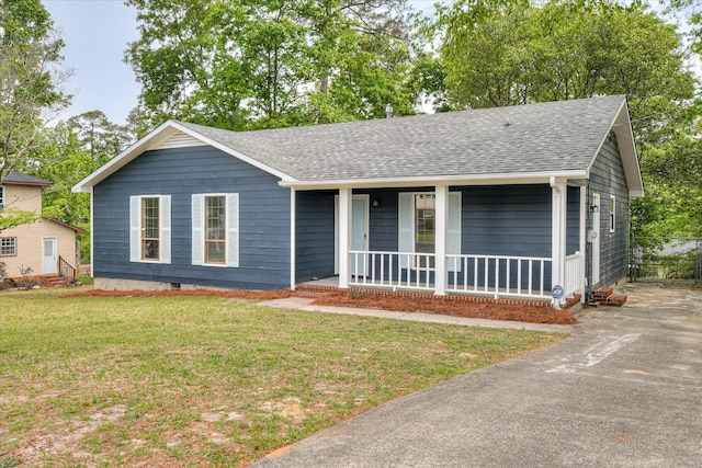 3204 Bel Ridge Rd, Augusta, GA 30909 - ranch-style home with a shingled roof, a front lawn, covered porch, and aphalt driveway