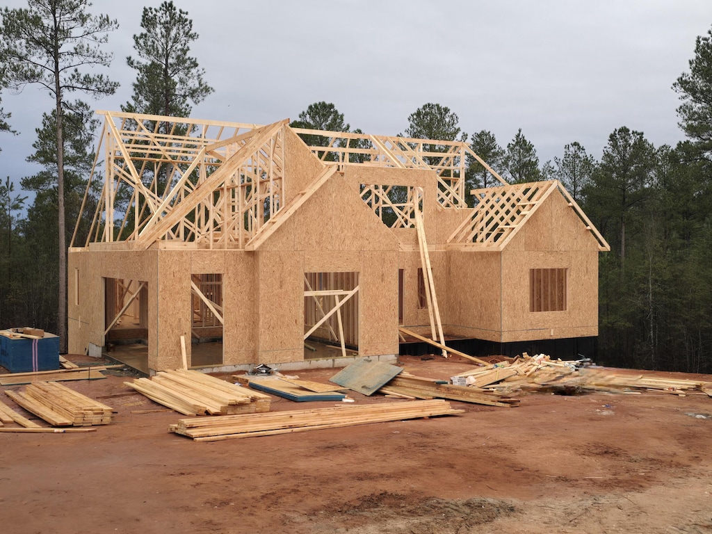 exterior space featuring stucco siding