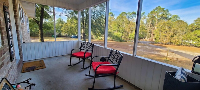 view of sunroom / solarium