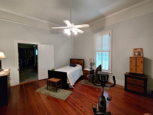 206 S Alexander Ave, Washington, GA 30673 - bedroom featuring ornamental molding, a ceiling fan, visible vents, and wood finished floors