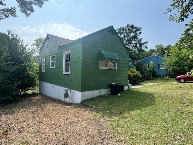 2916 Whistler Ln, Augusta, GA 30906 - view of side of property with a yard and crawl space