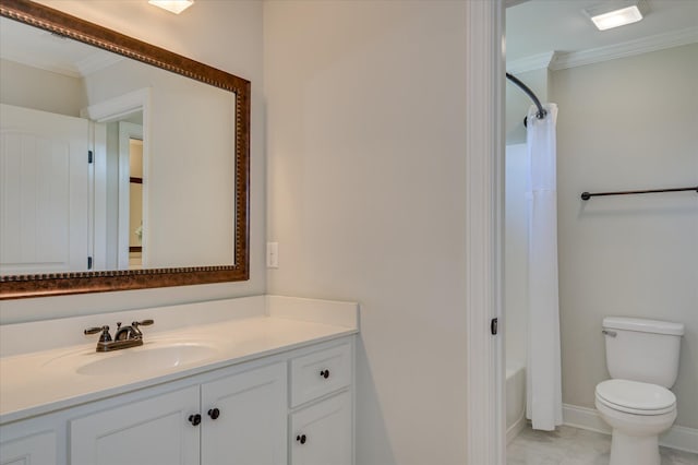 4315 Pierwood Way, Evans, GA 30809 - bathroom with vanity, crown molding, and shower / bath combo