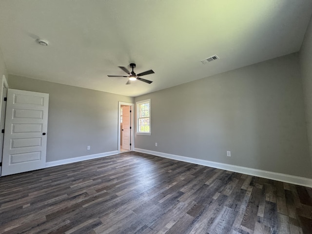 3112 Fieldstone Cir, Augusta, GA 30907 - unfurnished room featuring ceiling fan, baseboards, dark wood-type flooring, and a smoke detector