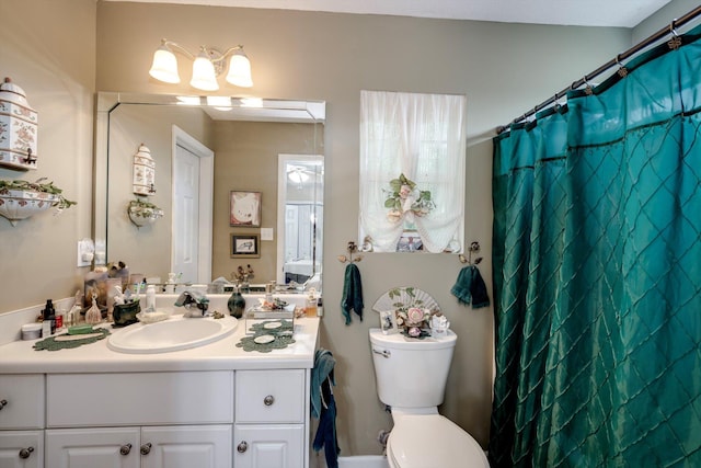 543 Cranberry Cir, Grovetown, GA 30813 - full bath with vanity, toilet, and a shower with shower curtain