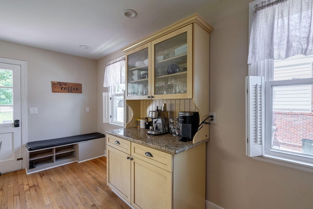 3011 Fox Spring Rd, Augusta, GA 30909 - bar area with light wood-style flooring and baseboards