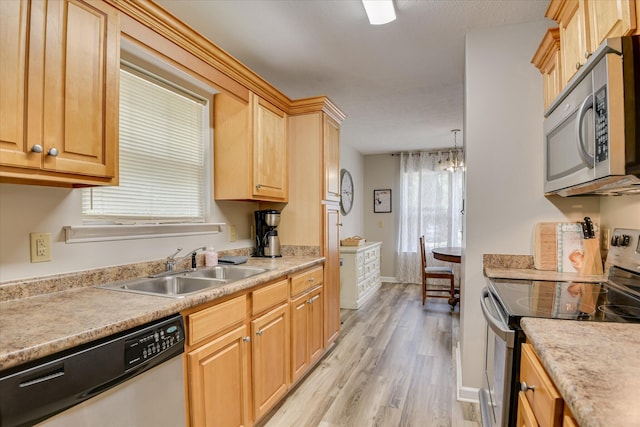 424 NW Mccormick St, Aiken, SC 29801 - photo 10