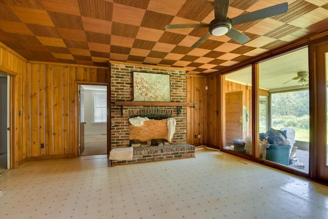 2910-2920 Milledgeville Rd, Augusta, GA 30904 - unfurnished living room with a ceiling fan and wooden walls