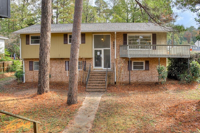 view of split foyer home