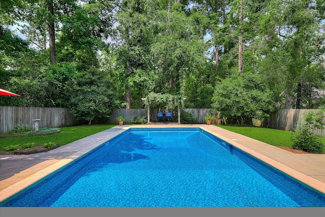 213 Oak Ln, Waynesboro, GA 30830 - view of pool