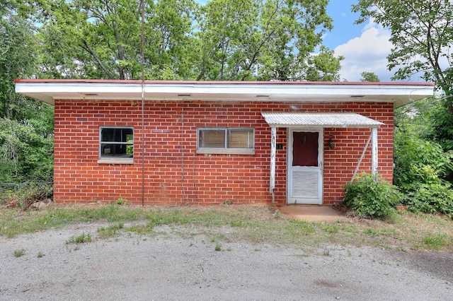 601 Lexington Ave, Washington, GA 30673 - view of front facade with brick siding