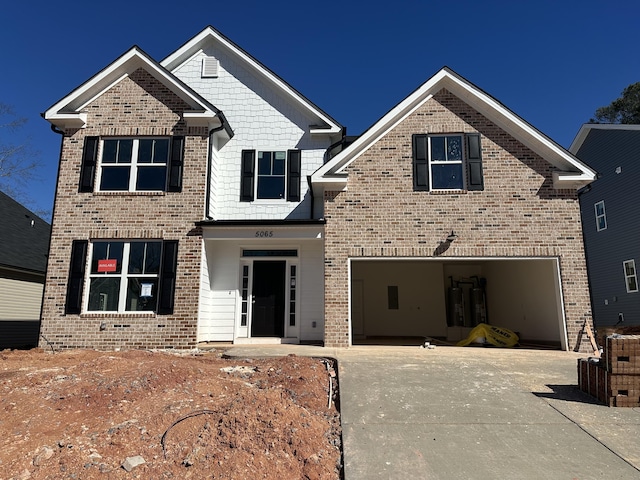 view of front facade with a garage