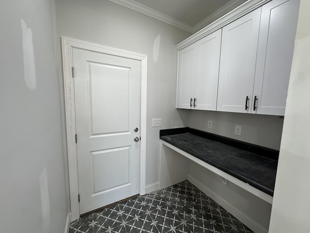 washroom featuring crown molding