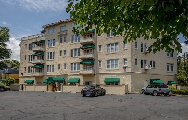 2068 Walton Way, Augusta, GA 30909 - view of apartment building / complex