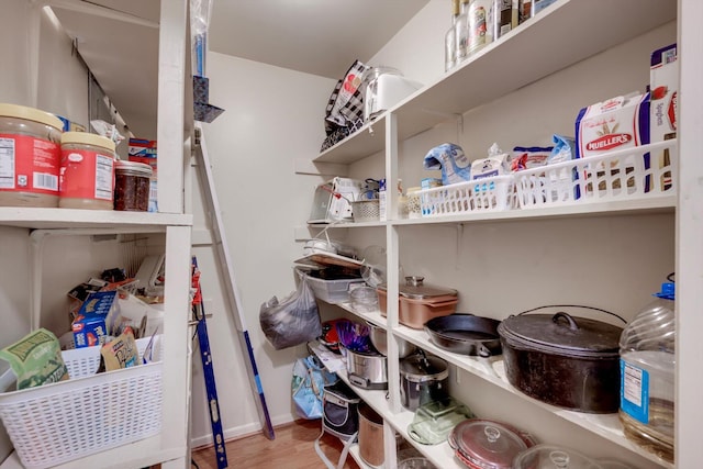 431 Edgar Cir, Thomson, GA 30824 - view of pantry