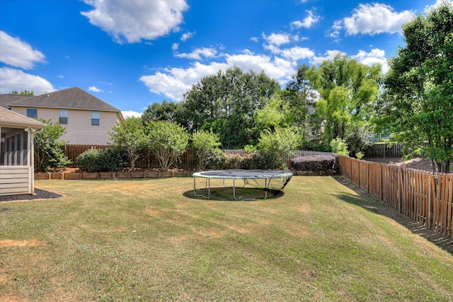 514 Hardwick Ct, Evans, GA 30809 - view of yard featuring a sunroom