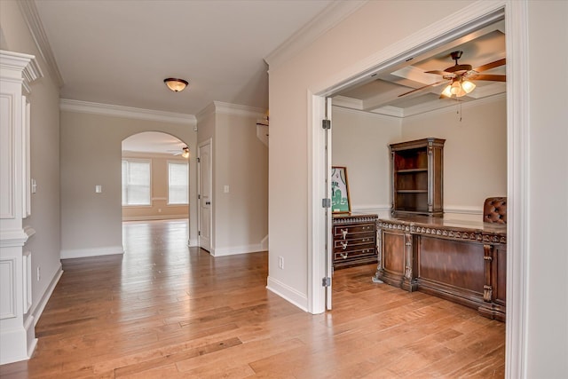 514 Hardwick Ct, Evans, GA 30809 - kitchen with ceiling fan, arched walkways, crown molding, light wood-style flooring, and dark countertops