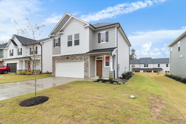 view of front of house featuring cooling unit, a front lawn, and a garage