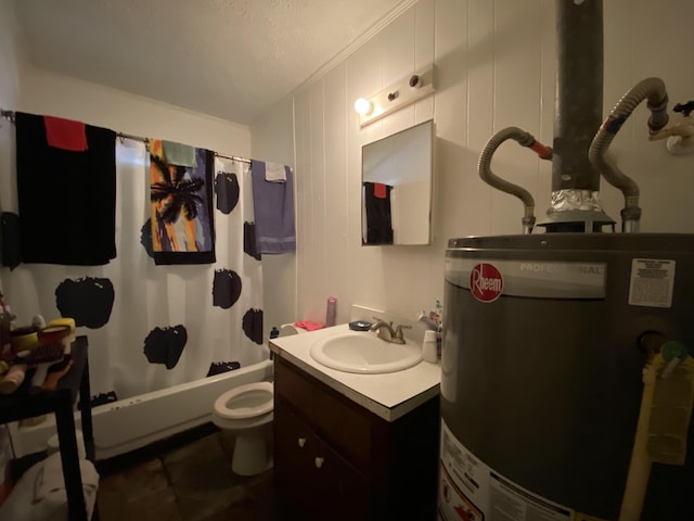 full bathroom featuring vanity, a textured ceiling, electric water heater, shower / bath combo with shower curtain, and toilet