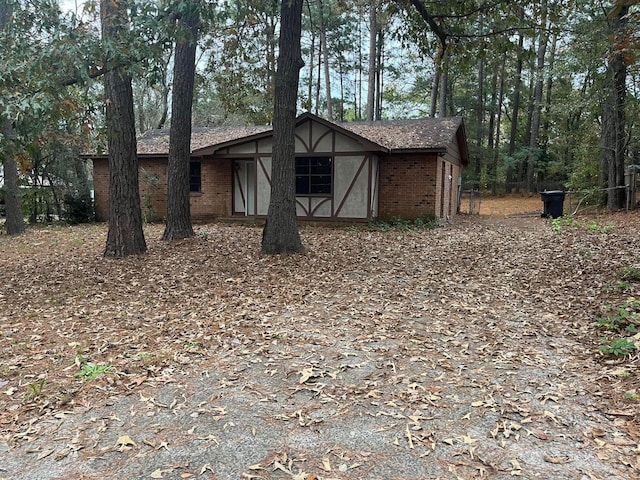 view of outdoor structure