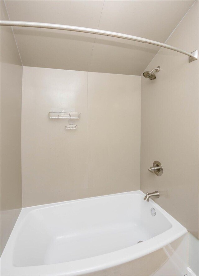 925 Beman St, Augusta, GA 30904 - bathroom with shower / bath combination