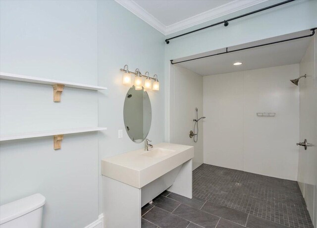 925 Beman St, Augusta, GA 30904 - bathroom featuring crown molding, toilet, a shower, and vanity