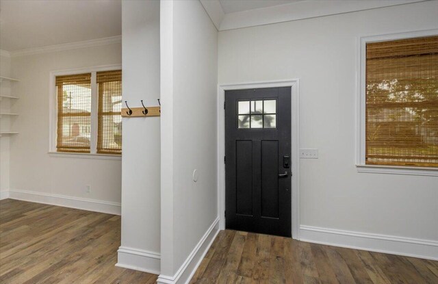 925 Beman St, Augusta, GA 30904 - entryway featuring ornamental molding, wood finished floors, and baseboards