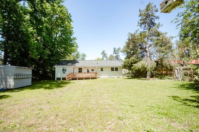 114 Bordeaux St, North Augusta, SC 29841 - view of yard with a wooden deck