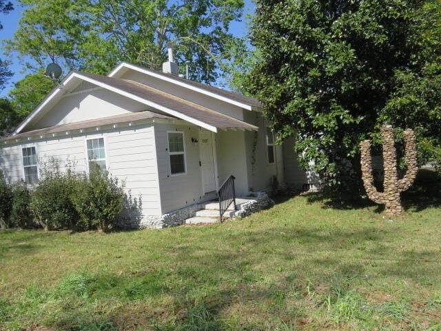 1937 Haynie Dr, Augusta, GA 30904 - view of front of home with a front lawn