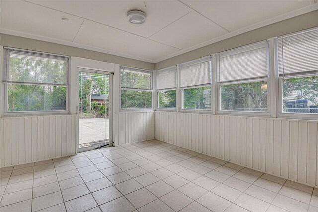 1116 Northwood Rd, Augusta, GA 30909 - unfurnished sunroom with healthy amount of natural light