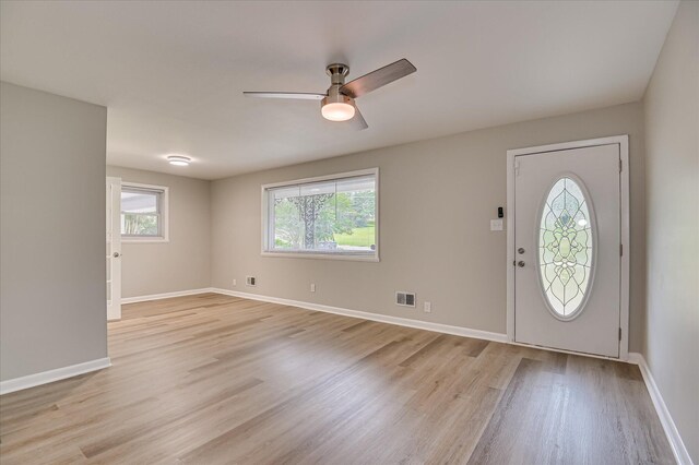 1116 Northwood Rd, Augusta, GA 30909 - foyer entrance featuring light wood-style floors and ceiling fan