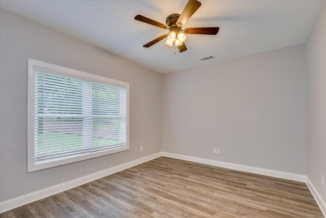 170 Grandview Dr, Mccormick, SC 29835 - unfurnished room with wood finished floors, baseboards, and ceiling fan