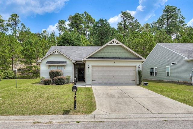 view of front facade featuring a garage and a front yard