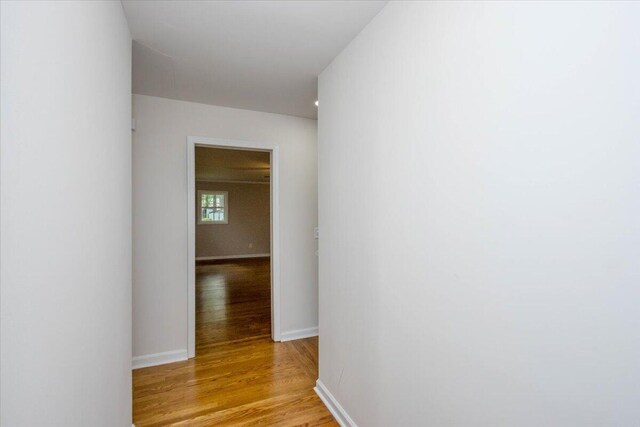 2924 Stratford Dr, Augusta, GA 30909 - hallway featuring light wood-type flooring and baseboards