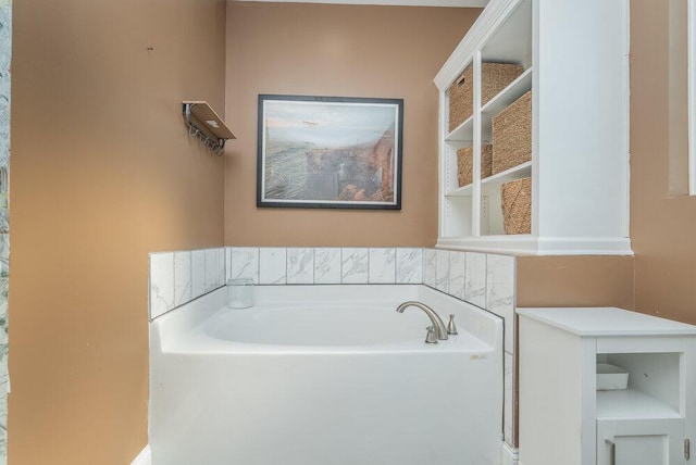 bathroom featuring a bathing tub