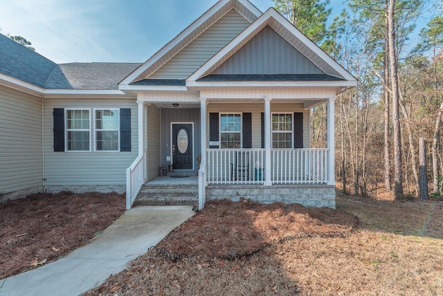 view of front facade featuring covered porch