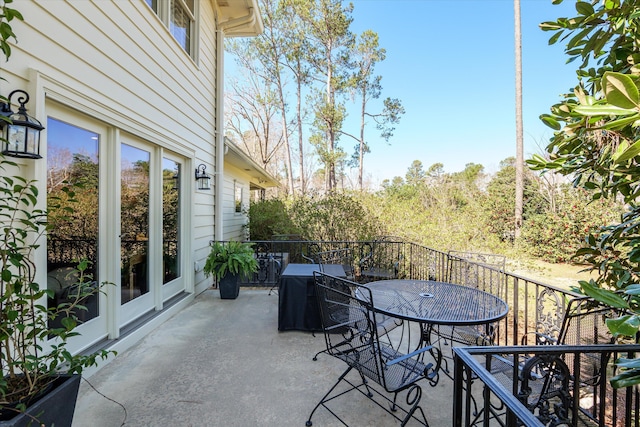 view of patio with outdoor dining space