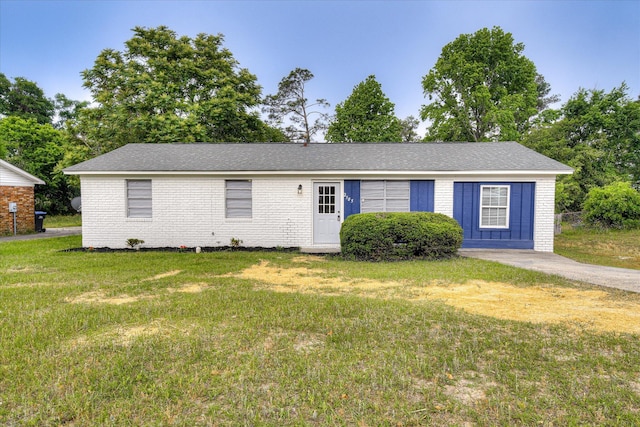 2505 Blackstone St, Augusta, GA 30906 - single story home featuring a shingled roof, a front lawn, and brick siding