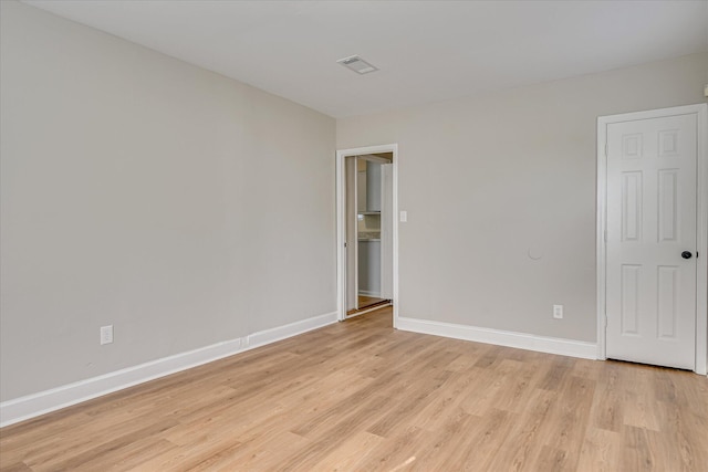 2505 Blackstone St, Augusta, GA 30906 - unfurnished bedroom featuring light wood-type flooring, baseboards, and visible vents