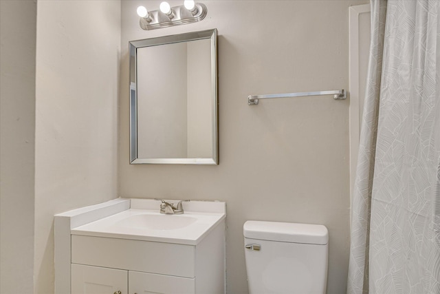 2505 Blackstone St, Augusta, GA 30906 - full bathroom featuring vanity and toilet