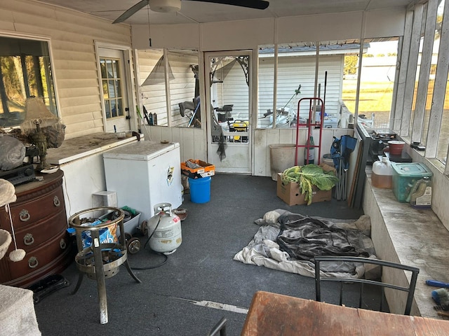 view of patio with ceiling fan