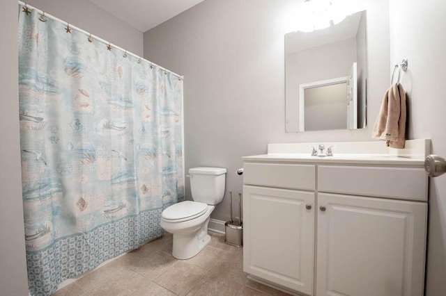 full bathroom with vanity, toilet, and shower / tub combo with curtain