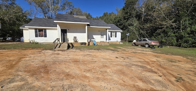 view of front of property