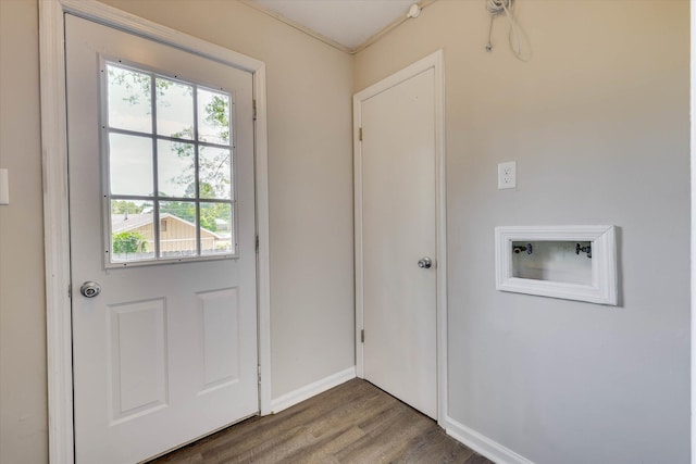 2913 Kings View Dr, Augusta, GA 30909 - entryway featuring wood finished floors and baseboards