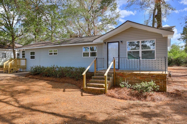 view of front of property