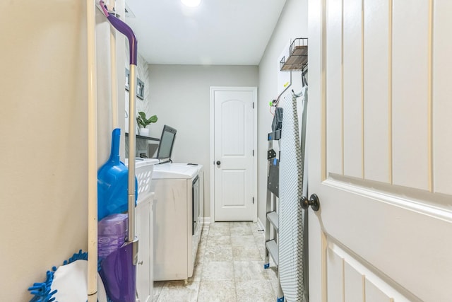 7105 Summerton Dr, Augusta, GA 30909 - laundry area with separate washer and dryer and laundry area