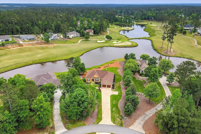 139 Laurens Dr, Mccormick, SC 29835 - aerial view of property and surrounding area featuring a nearby body of water, a golf club, nearby suburban area, and a forest