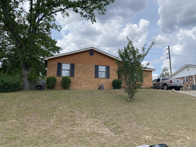 3406 Pine Hill Rd, Hephzibah, GA 30815 - view of front of home featuring a front yard and brick siding