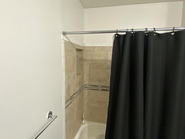 3406 Pine Hill Rd, Hephzibah, GA 30815 - full bath featuring shower / bath combo